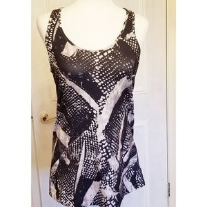LULULEMON B&W dots tank
